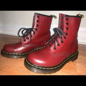 1460 Docs in Cherry